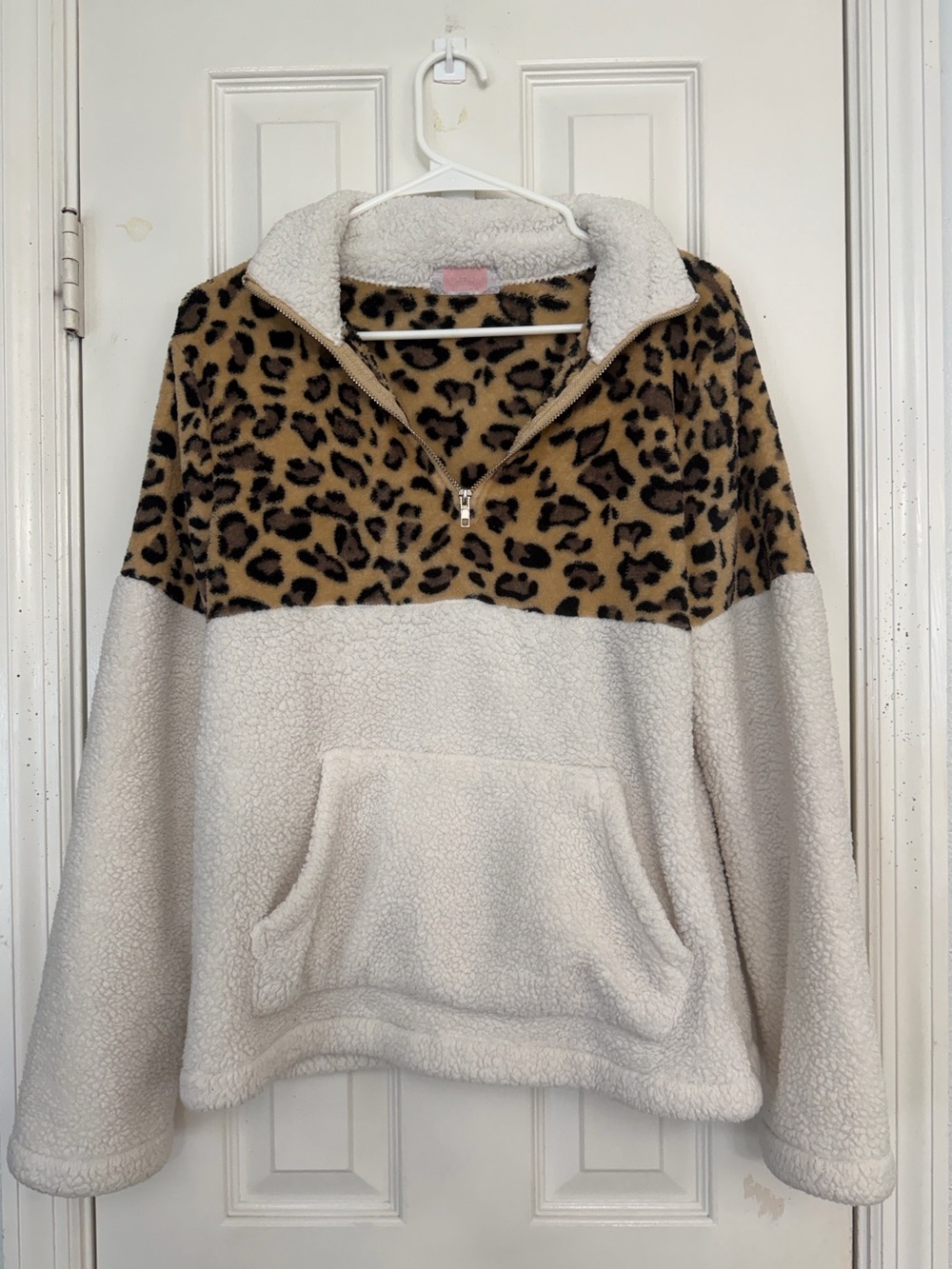 C+D+M Women's Cream & Leopard Sherpa Half-Zip Pullover Jacket - Picture 7 of 10